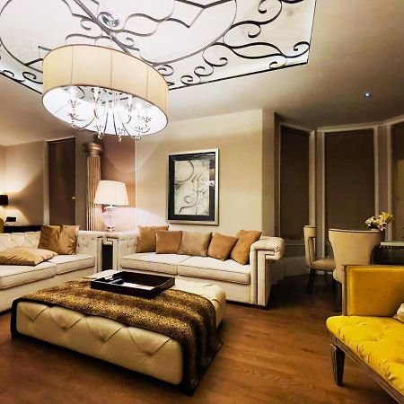 Elizabeth'S Place - London'S Hidden Gem ภายนอก รูปภาพ