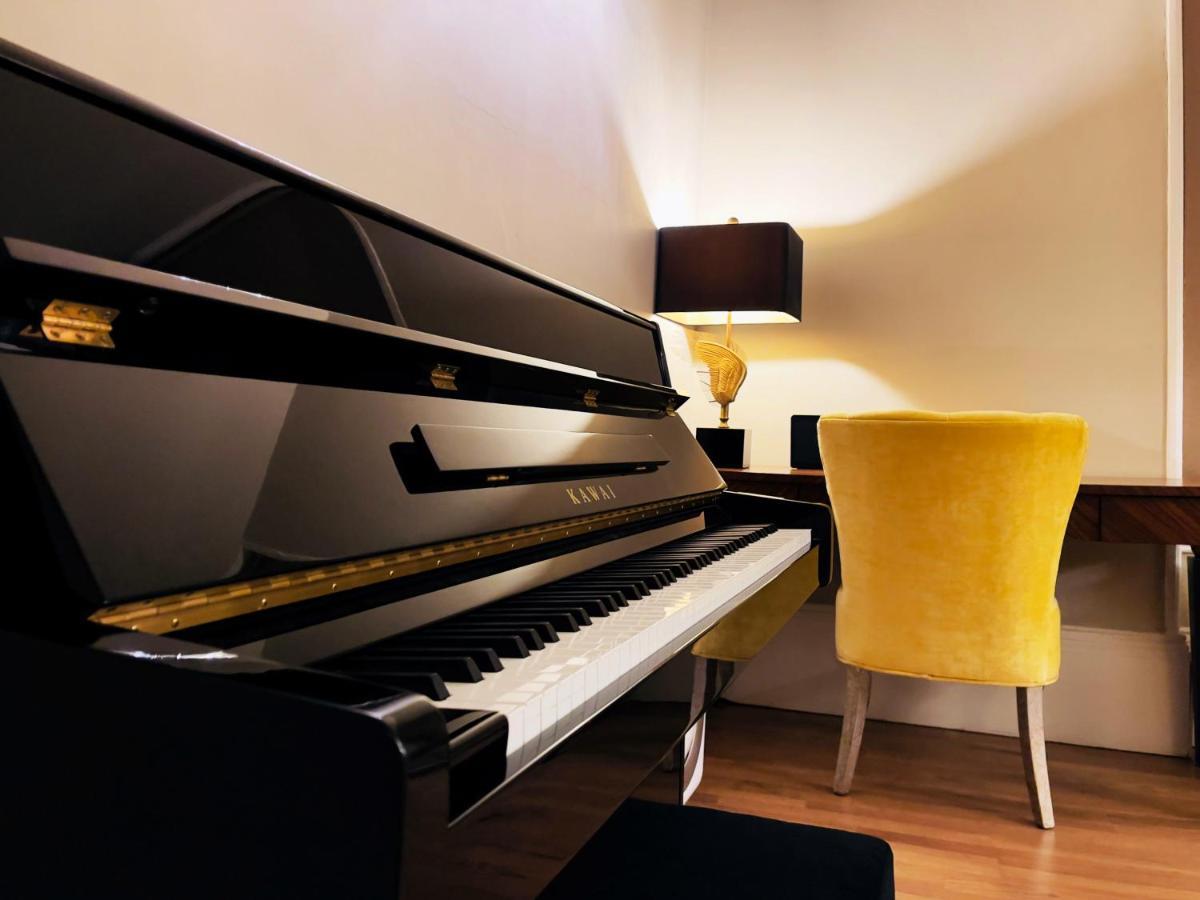 Elizabeth'S Place - London'S Hidden Gem ภายนอก รูปภาพ