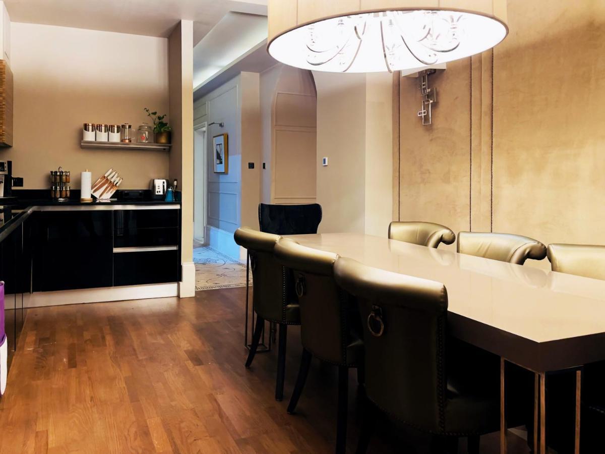 Elizabeth'S Place - London'S Hidden Gem ภายนอก รูปภาพ