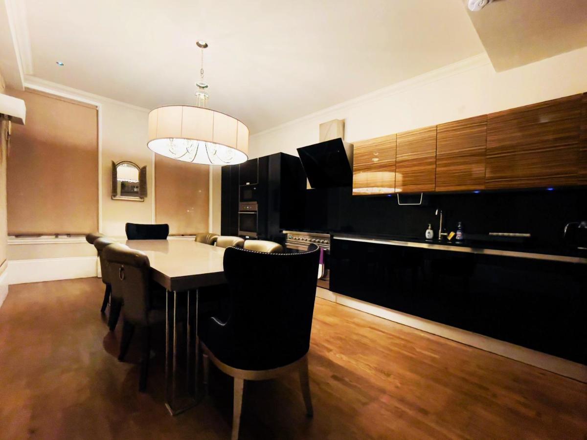 Elizabeth'S Place - London'S Hidden Gem ภายนอก รูปภาพ