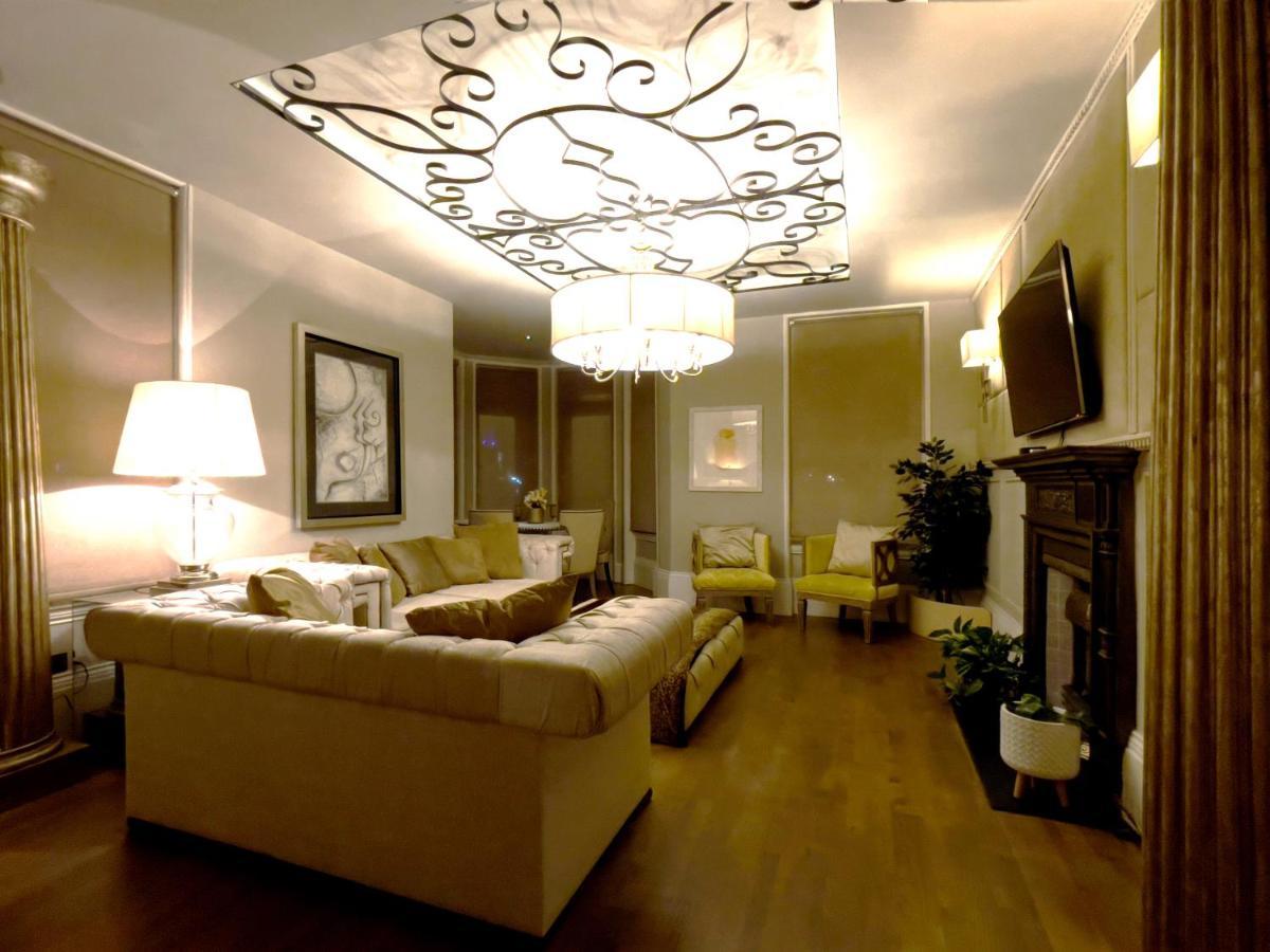 Elizabeth'S Place - London'S Hidden Gem ภายนอก รูปภาพ