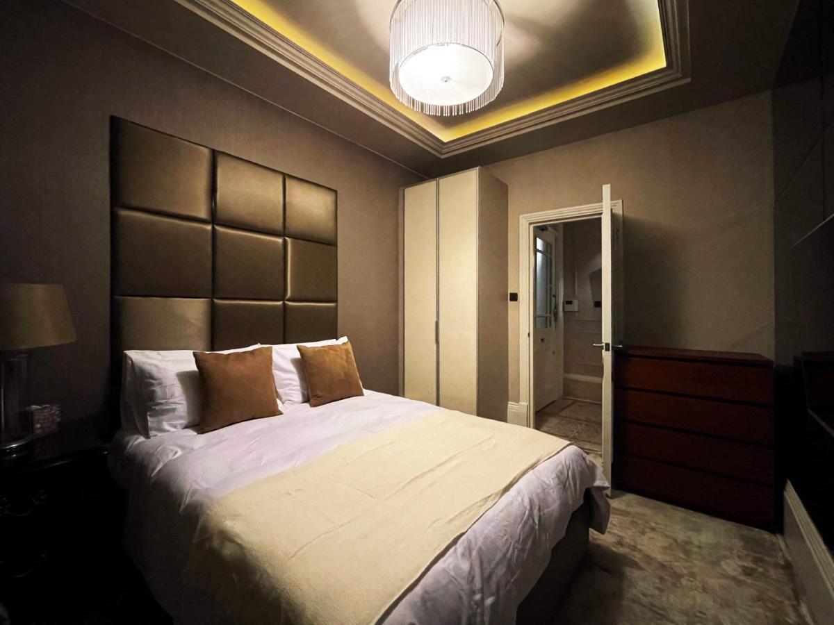 Elizabeth'S Place - London'S Hidden Gem ภายนอก รูปภาพ