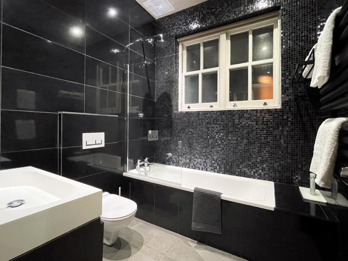 Elizabeth'S Place - London'S Hidden Gem ภายนอก รูปภาพ